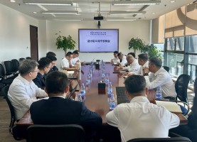 習(xí)近平同厄立特里亞總統(tǒng)伊薩亞斯舉行會談